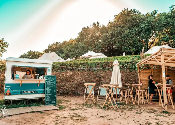 Lodg\'ing Nature Camp Presqu\'île Crozon